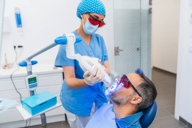 Best Cosmetic Emergency Dentistry in Oxoboxo River, CT